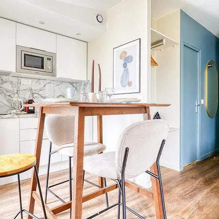 Le Belleville Apartment Paris